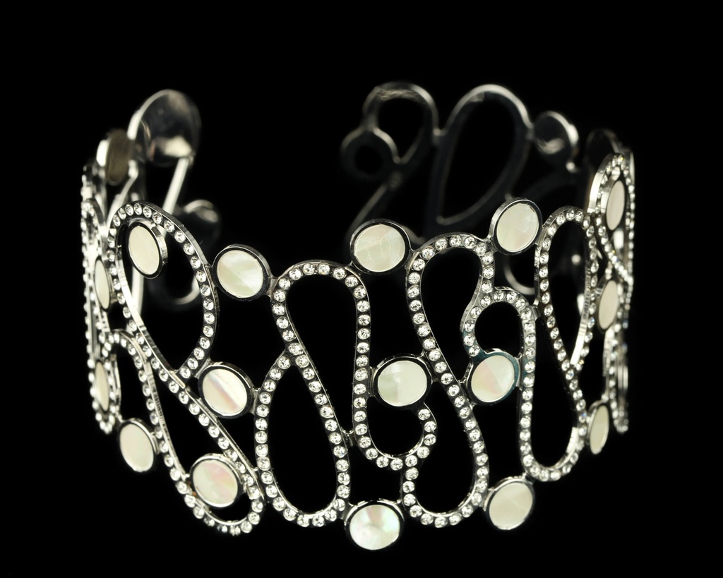 Zilveren slavenarmband van parelmoer en zirkonia