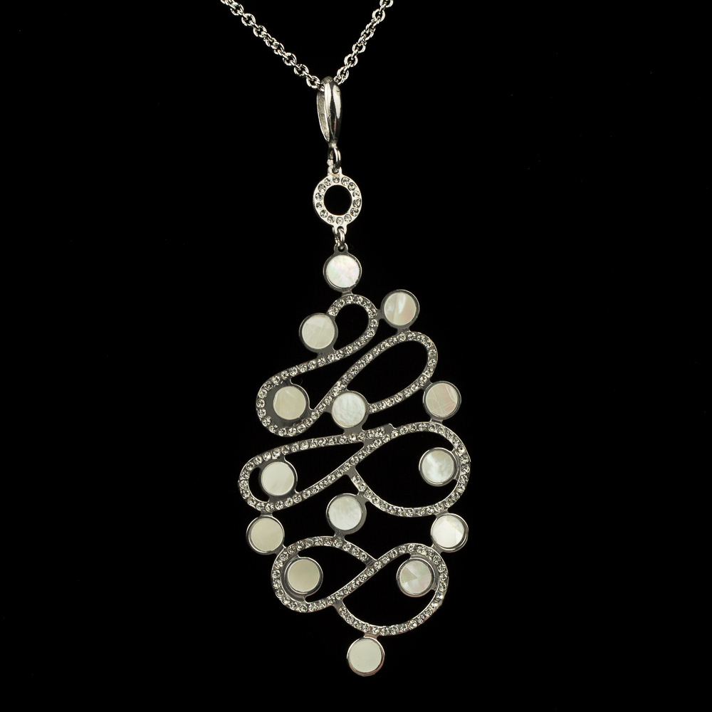 Zilveren ketting met sierlijke hanger