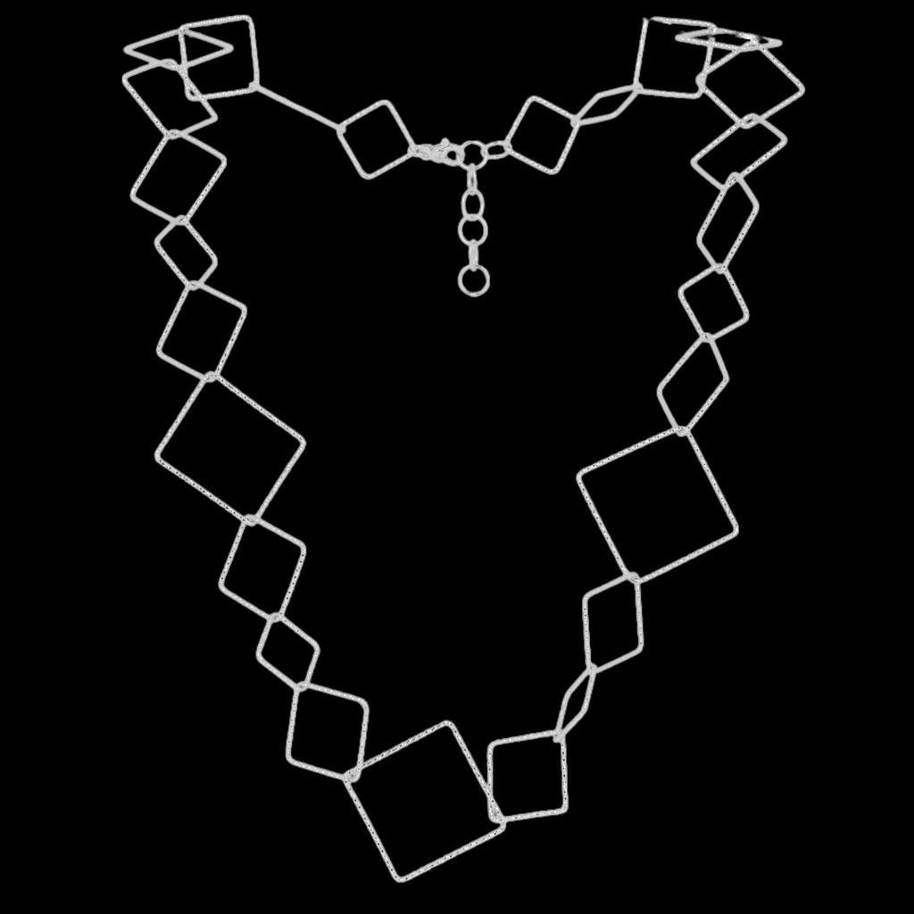 Lange en bewerkte zilveren ketting