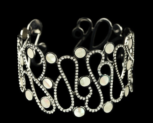 [SC0114020] Zilveren slavenarmband van parelmoer en zirkonia