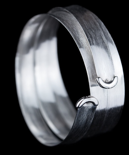 [ES0215001] Driedubbele zilveren smalle slavenarmband