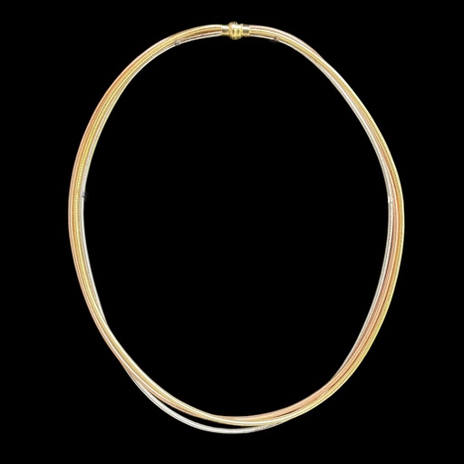 Drierijige omegaketting van 3 kleuren goud 18kt en silicone