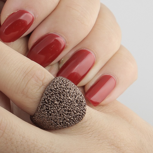 Bolvormige charmante ring van bruin zilver