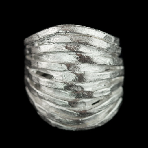 Brede geribbelde en matte zilveren ring