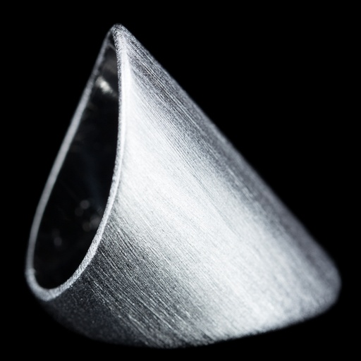 Brede matte zilveren ring