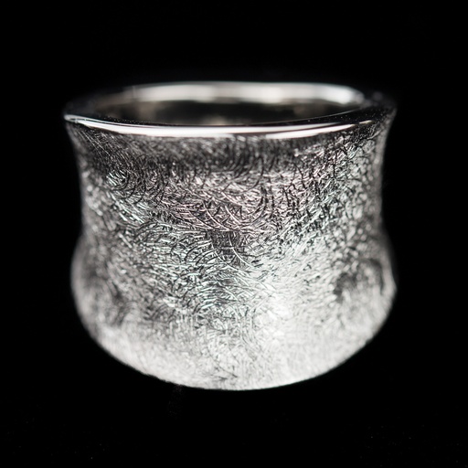 Zilveren matte Sanjoya ring