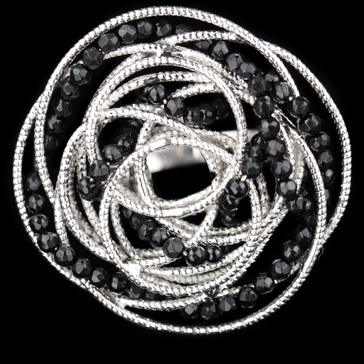 Zilveren bloemvormige ring met onyx